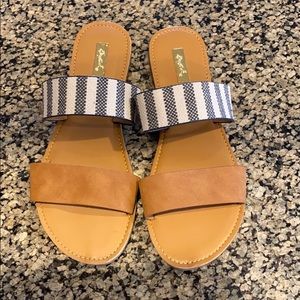 NWT tan and gray striped sandal
